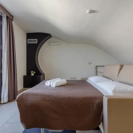 Don Giovanni 3* Avola